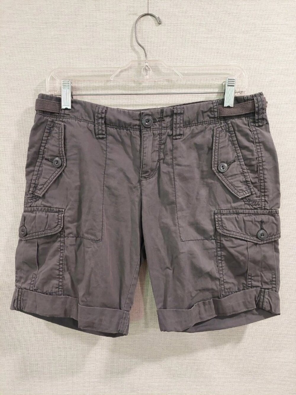 Old Navy Gray Black Cargo Shorts Womens